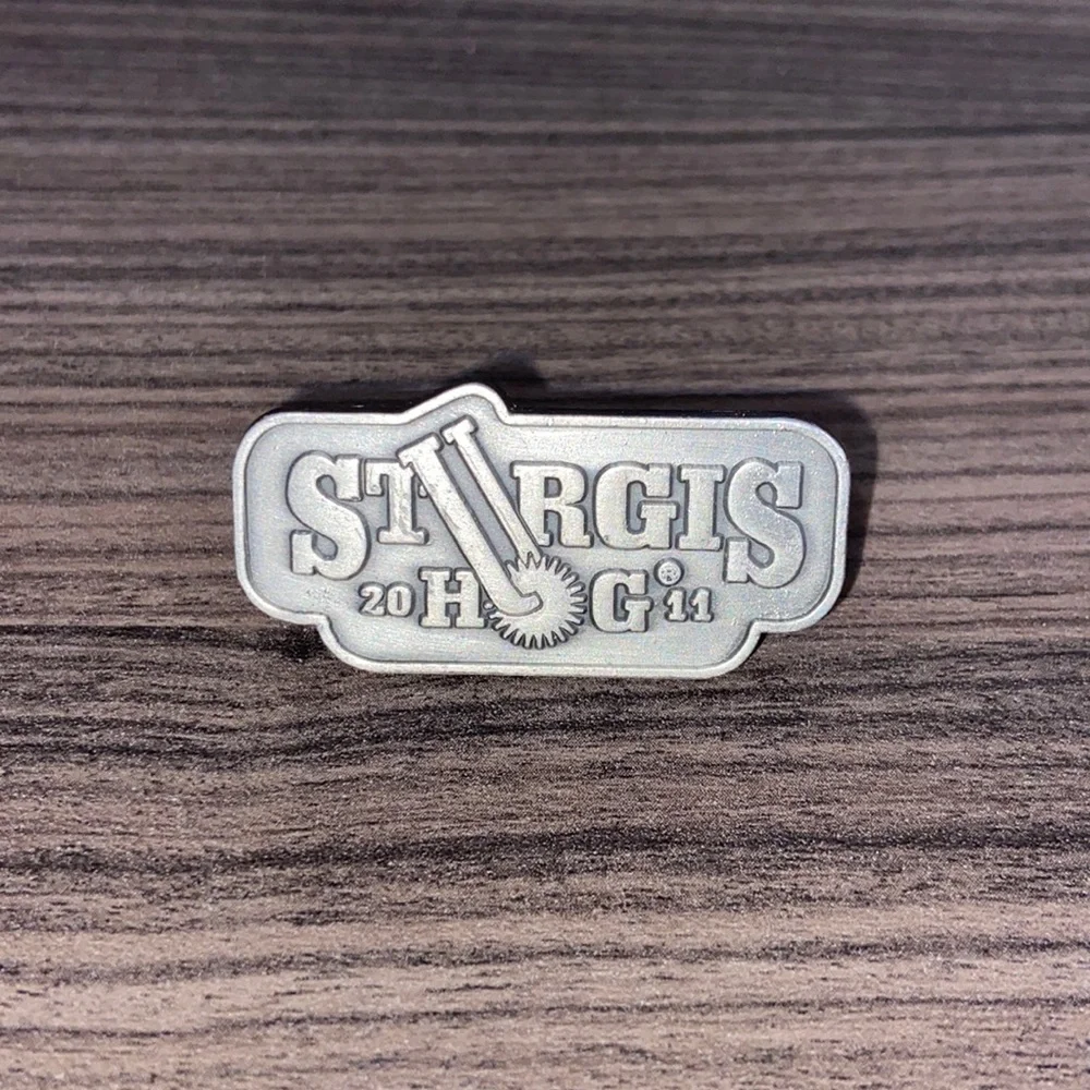 Vintage Harley Davidson HOG Sturgis 2011 collectible jacket/vest/hat pin. - Picture 1 of 4
